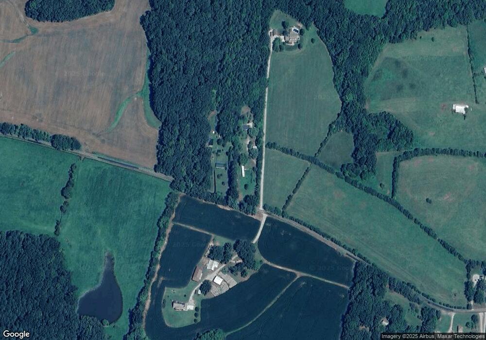 13621 Genito Rd, Amelia Court House, VA 23002 - photo 1