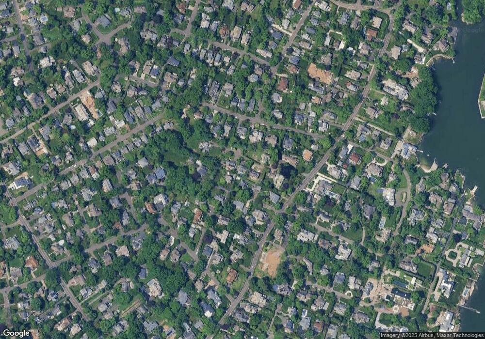 4 Random Rd, Old Greenwich, CT 06870 - photo 1