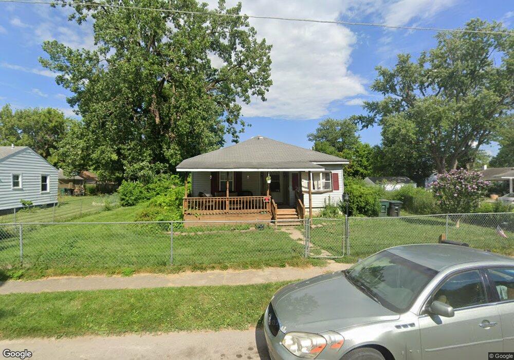 1806 S Luick Ave, Muncie, IN 47302 - photo 1