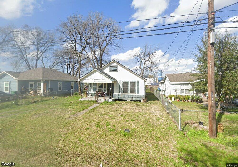 515 Frisco St, Houston, TX 77022 - photo 1