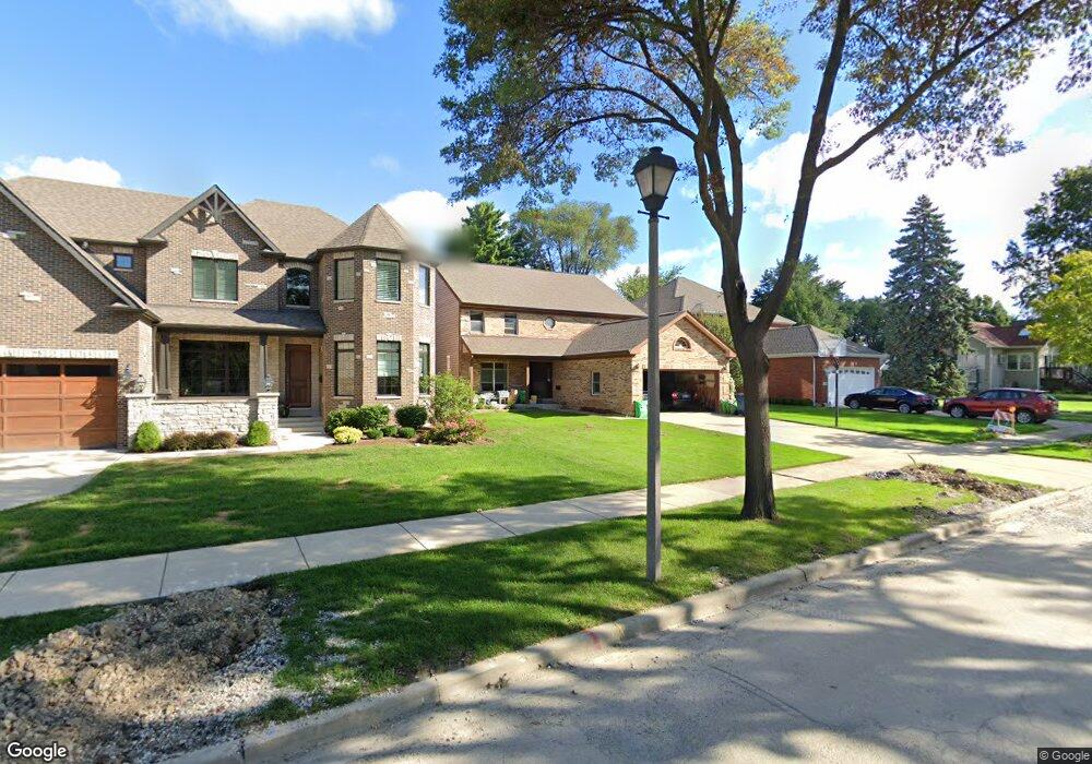 175 E Columbia Ave, Elmhurst, IL 60126 - photo 1