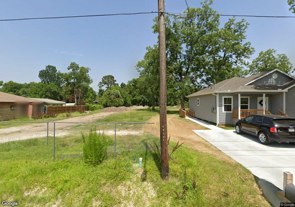 9616 Irby St, Houston, TX 77088 - photo 1