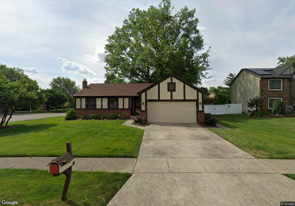 6368 Claypool Ct, Columbus, OH 43213 - photo 1