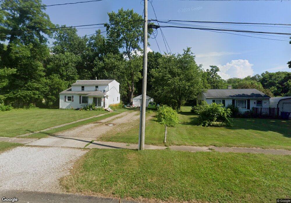 946 Edison St, Kalamazoo, MI 49004 - photo 1