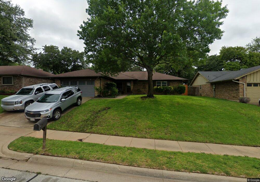 916 Timber View Dr, Bedford, TX 76021 - photo 1