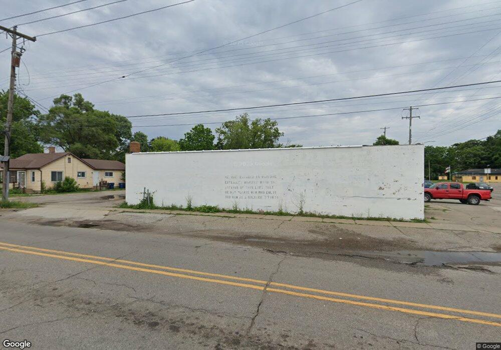 2801 Richfield Rd, Flint, MI 48506 - photo 1