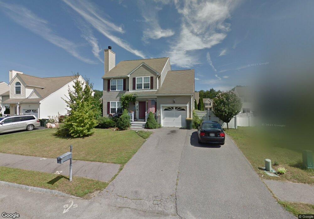 13 Canter Ln, Franklin, MA 02038 - photo 1