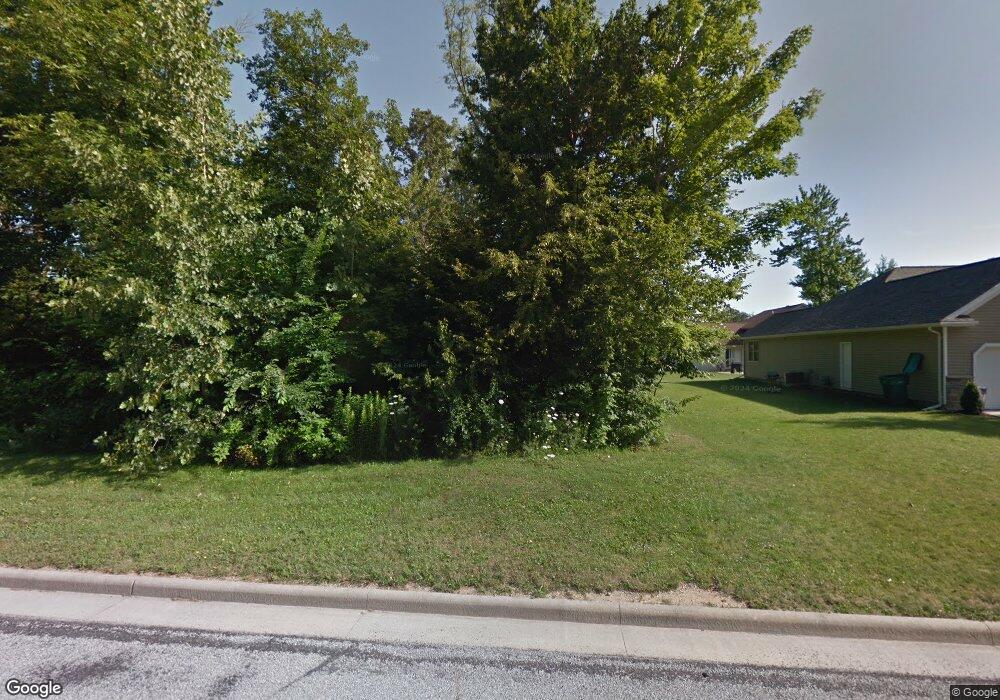 4902 Marciel Dr, Lima, OH 45807 - photo 1