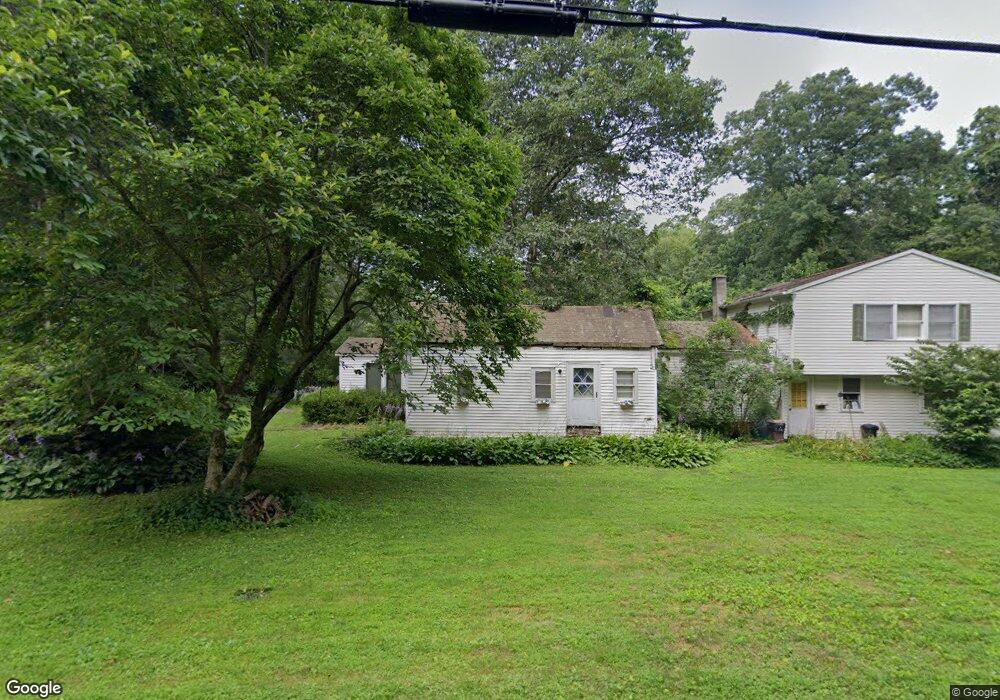 9 Long Meadow Ln, Bethel, CT 06801 - photo 1