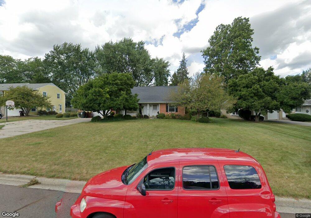 4214 Appletree Ln, Lansing, MI 48917 - photo 1