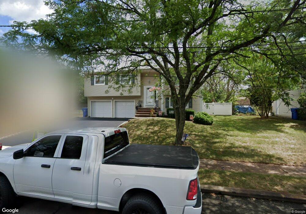 39 Heidi Dr, Fords, NJ 08863 - photo 1