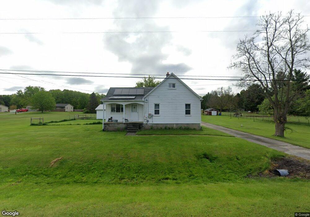 9208 N Elms Rd, Clio, MI 48420 - photo 1