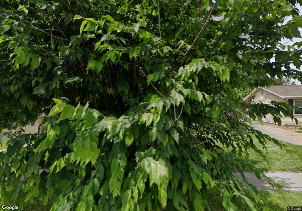 3300 E 24th St, Des Moines, IA 50317 - photo 1