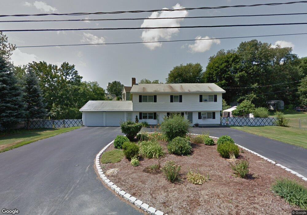 5 Regina St, Hudson, NH 03051 - photo 1