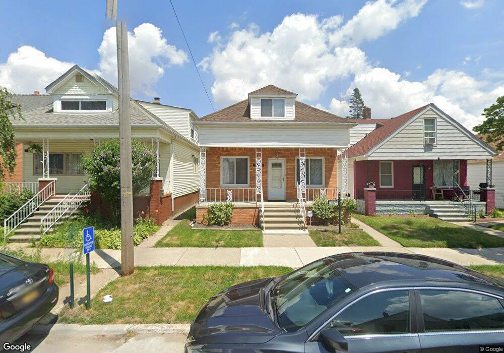 12122 Klinger St, HamtraMcK, MI 48212 - photo 1