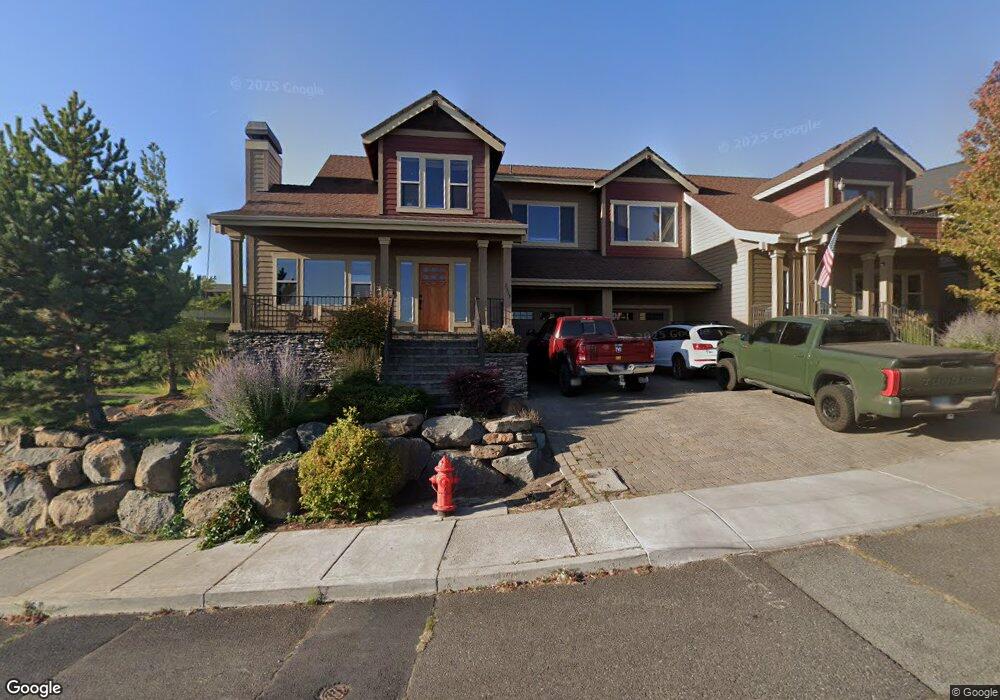 2573 NW Awbrey Point Cir, Bend, OR 97701 - photo 1