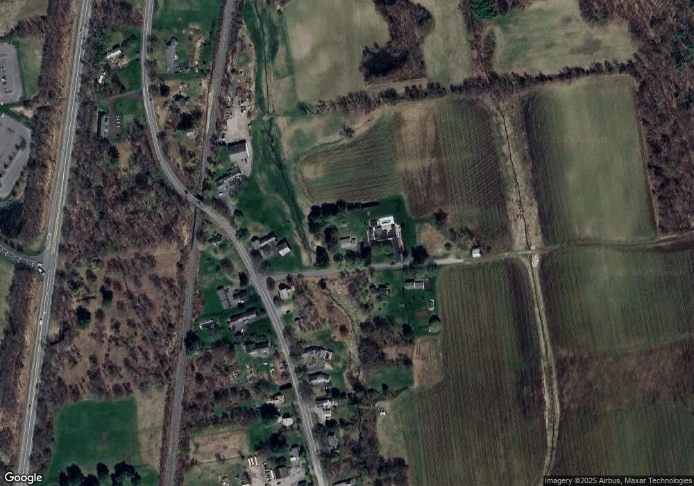 7 Jackson Rd, South Deerfield, MA 01373 - photo 1