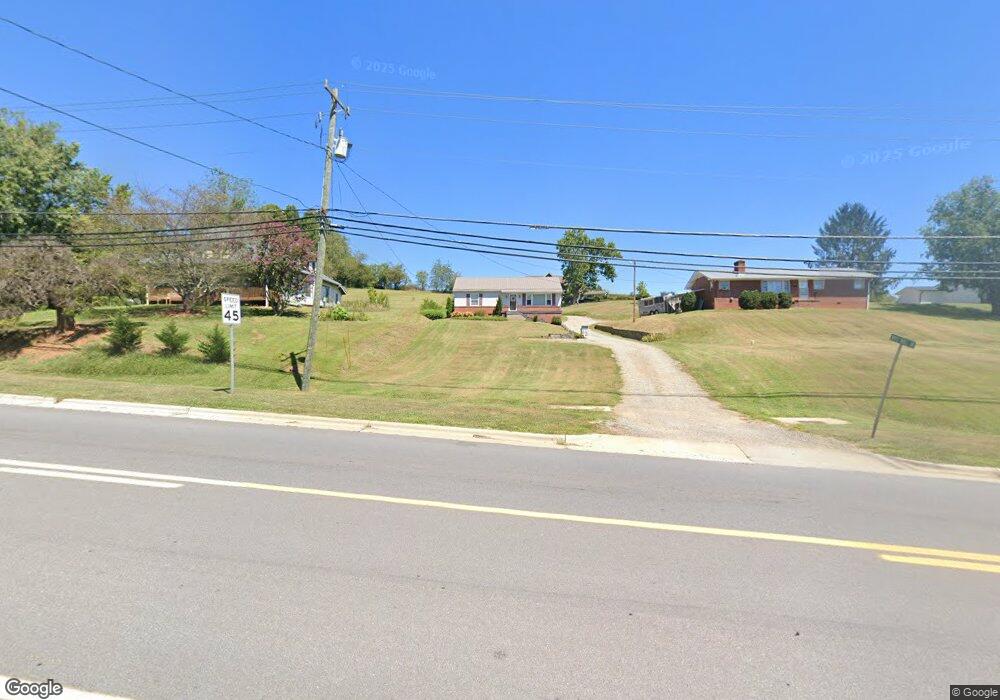 8 Maple Knoll Dr, Leicester, NC 28748 - photo 1