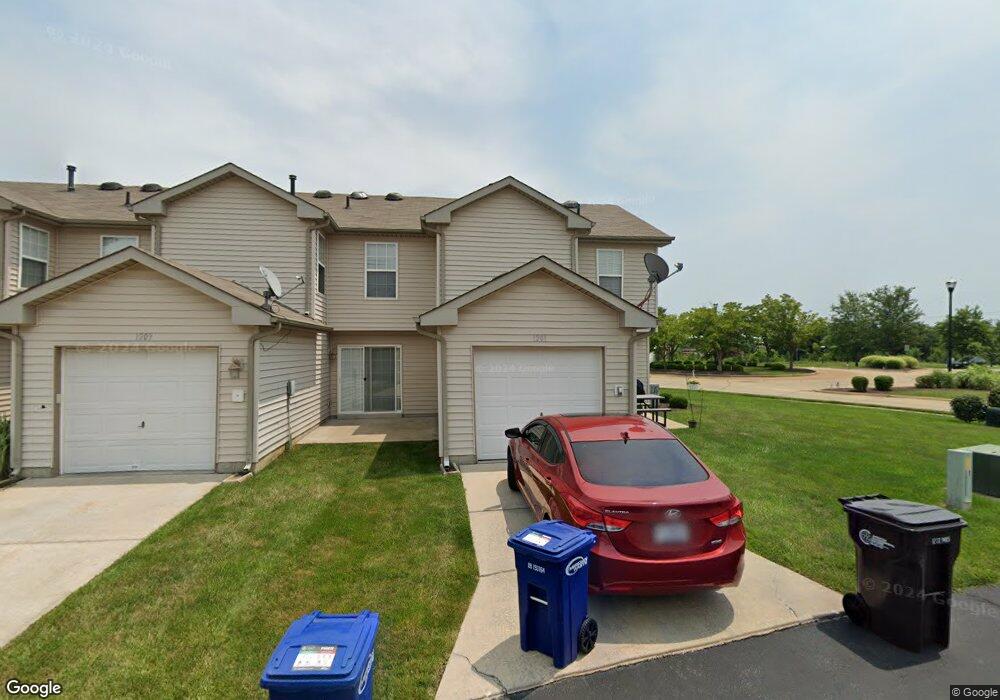 1201 Ridgeway Dr, Lake Saint Louis, MO 63367 - photo 1