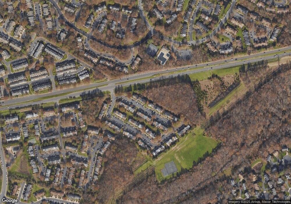 13830 Fount Beattie Ct, Centreville, VA 20121 - photo 1