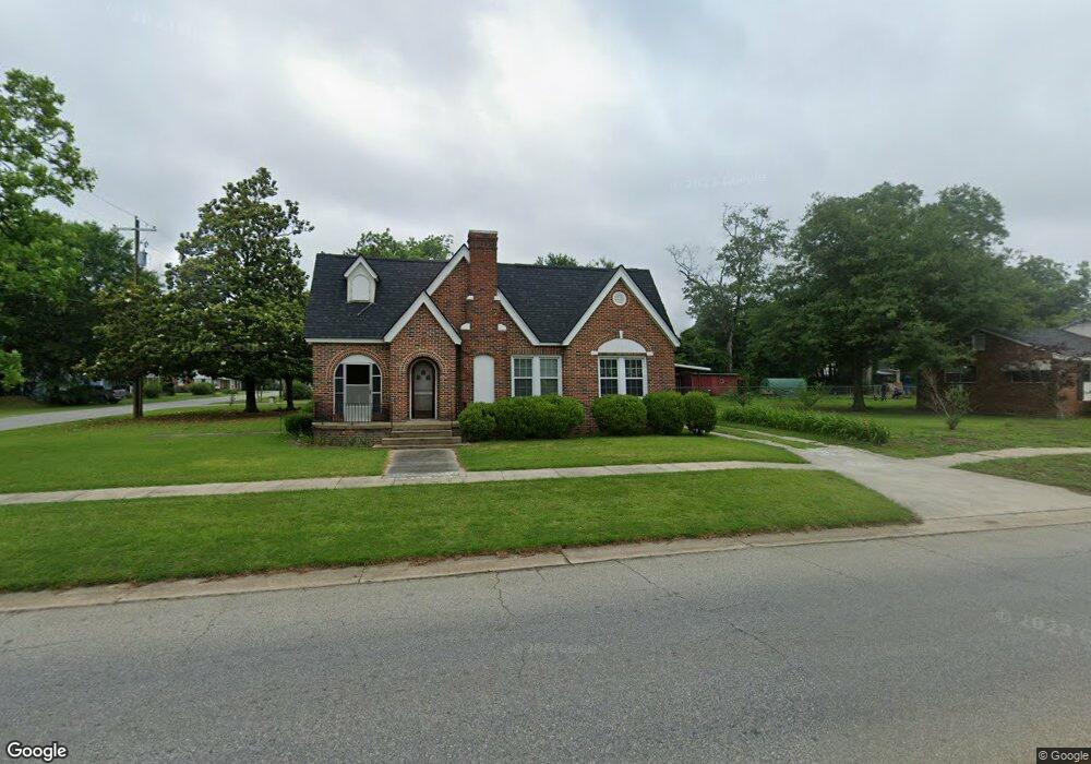 350 W Broad Ave, Doerun, GA 31744 - photo 1