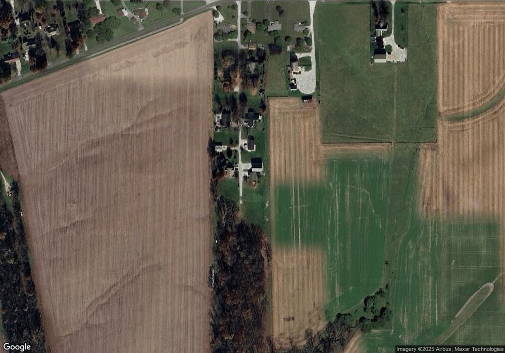 301 N Hickory Ln, Covington, IN 47932 - photo 1