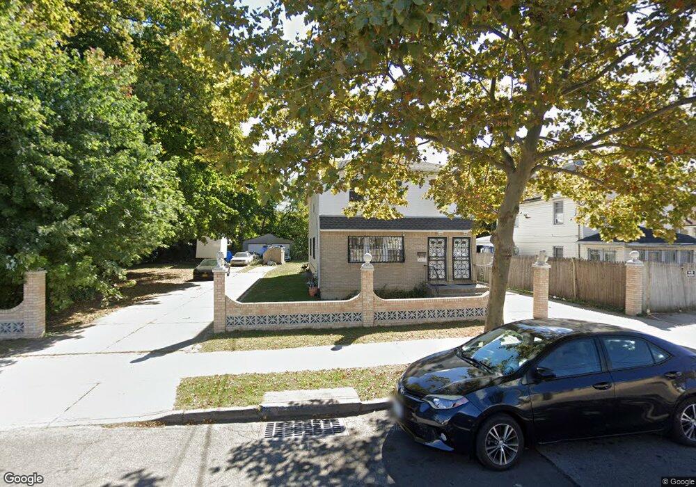 16448 108th Ave, Jamaica, NY 11433 - photo 1