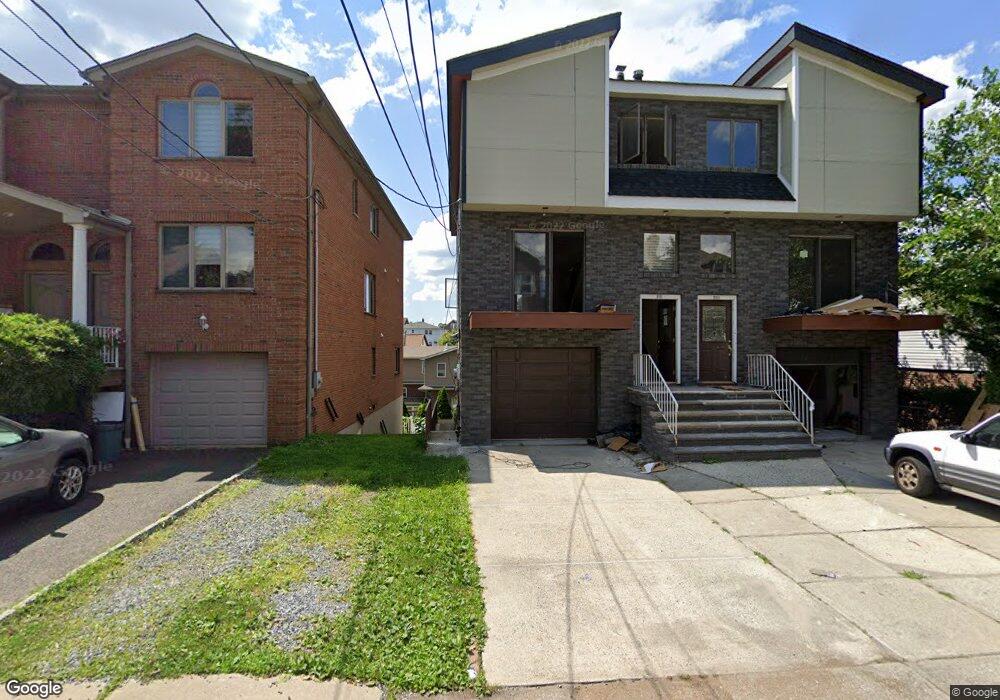 801 Fairview Ln unit (left), Cliffside Park, NJ 07010 - photo 1