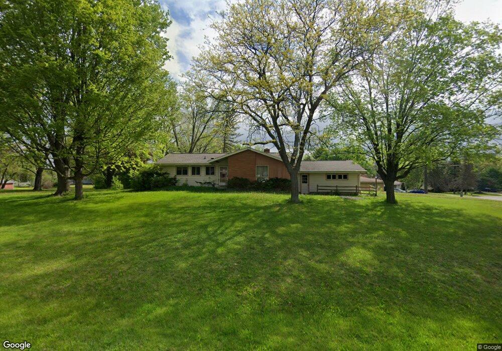 1338 Autumn Dr, Flint, MI 48532 - photo 1