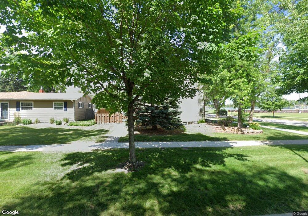 1825 16th St S, Fargo, ND 58103 - photo 1