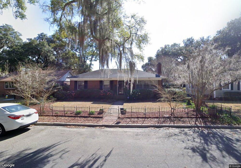 2339 E 37th St, Savannah, GA 31404 - photo 1