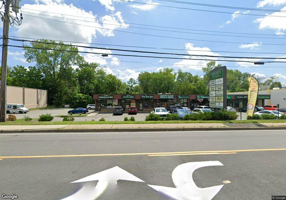 22 N Middletown Rd, Nanuet, NY 10954 - photo 1