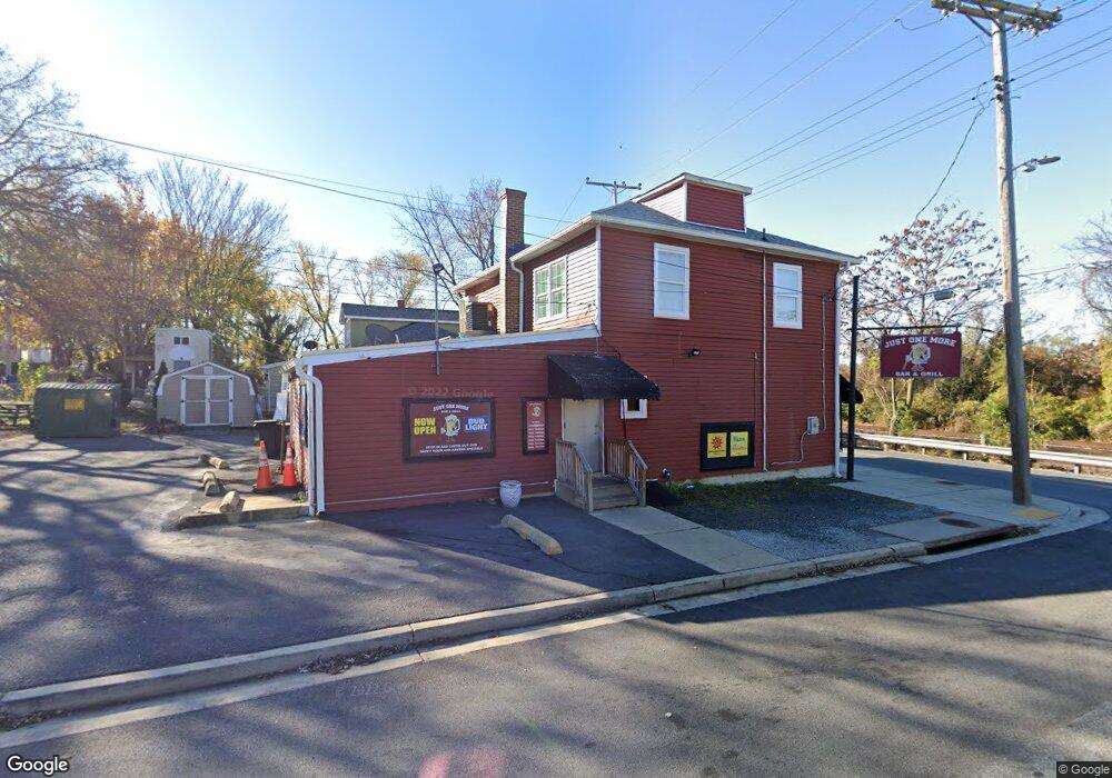 2511 Hammonds Ferry Rd, Halethorpe, MD 21227 - photo 1