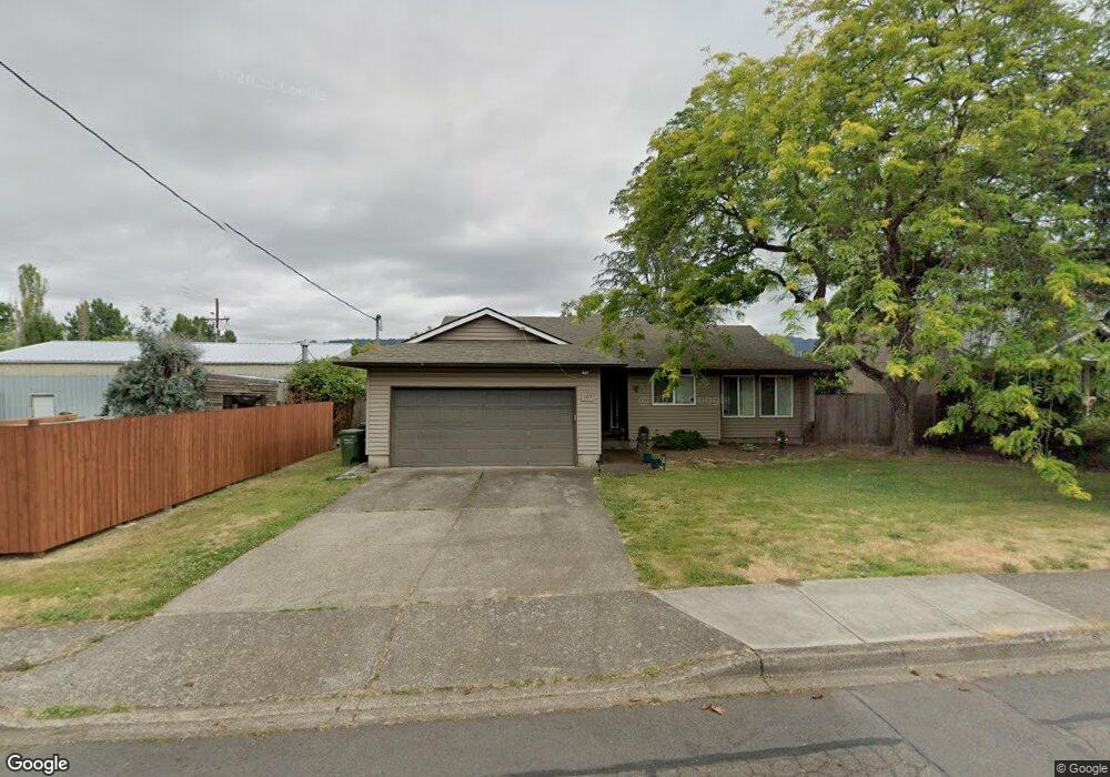 105 E Columbia Dr, Newberg, OR 97132 - photo 1