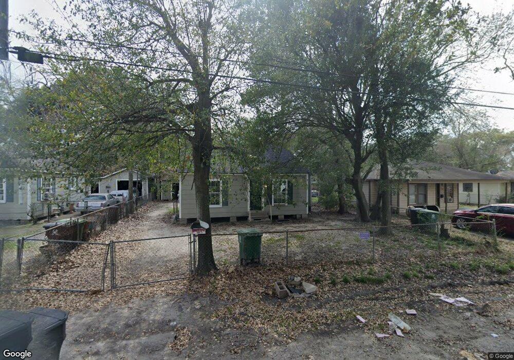 212 Fichter St, Houston, TX 77022 - photo 1