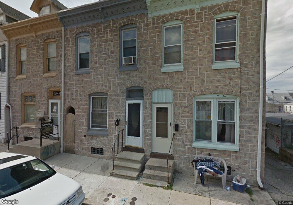 646 Locust St, Reading, PA 19604 - photo 1