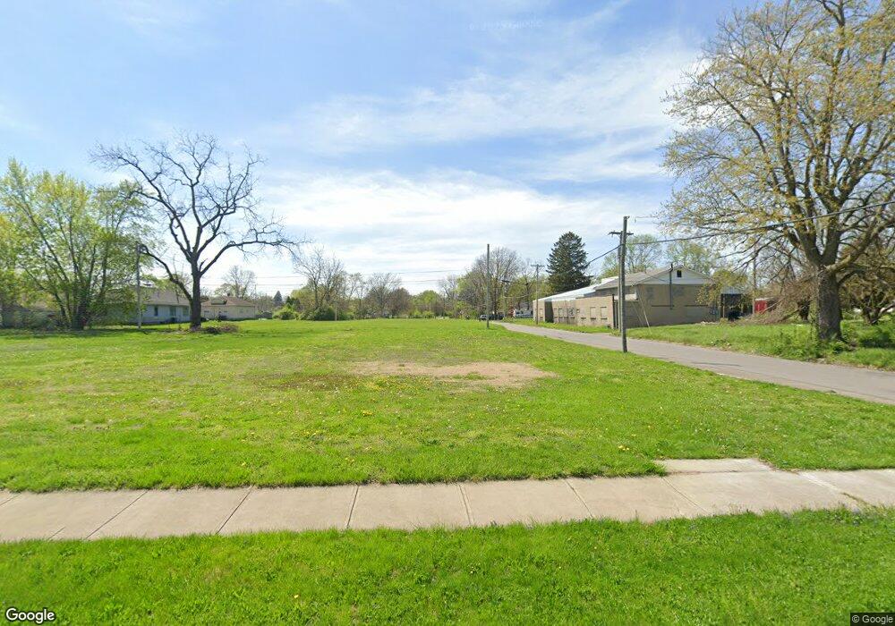 2103 Cedar St, Anderson, IN 46016 - photo 1