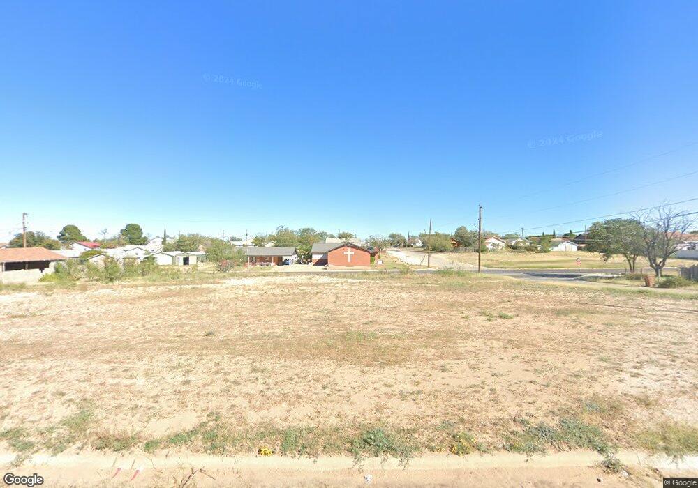 1313 Nolan St, Big Spring, TX 79720 - photo 1