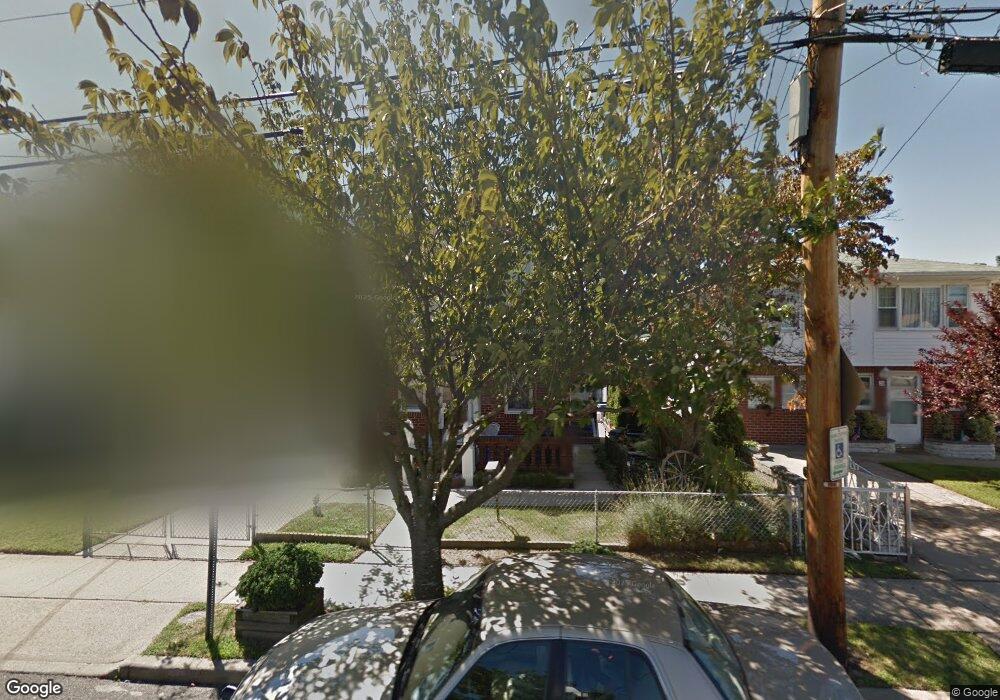 30 Catherine Ave, Franklin Square, NY 11010 - photo 1