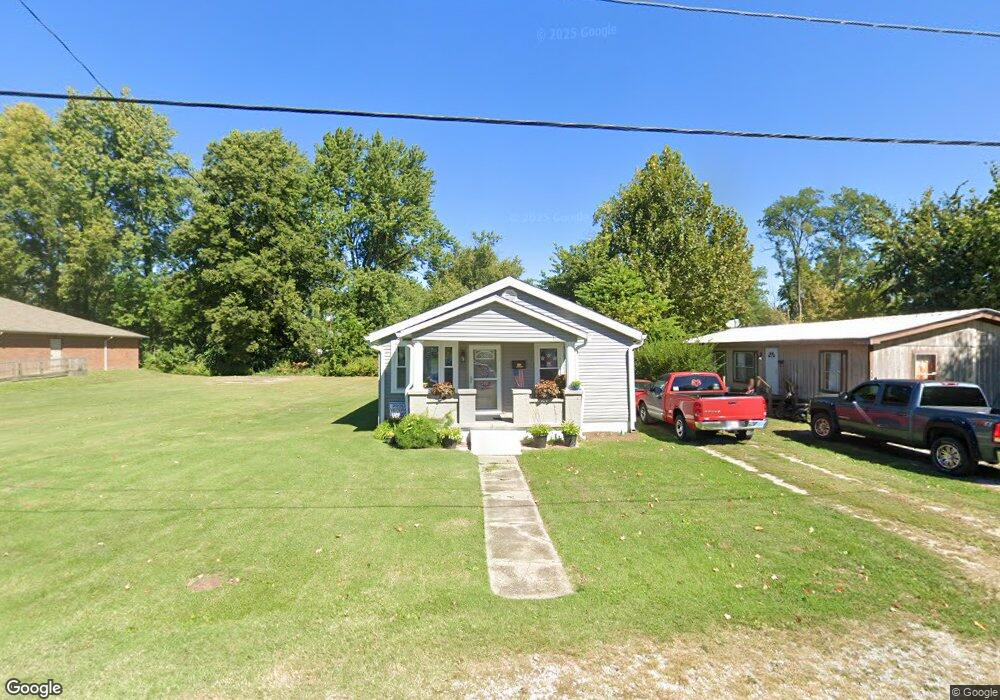 608 E Walnut St, Princeton, IN 47670 - photo 1