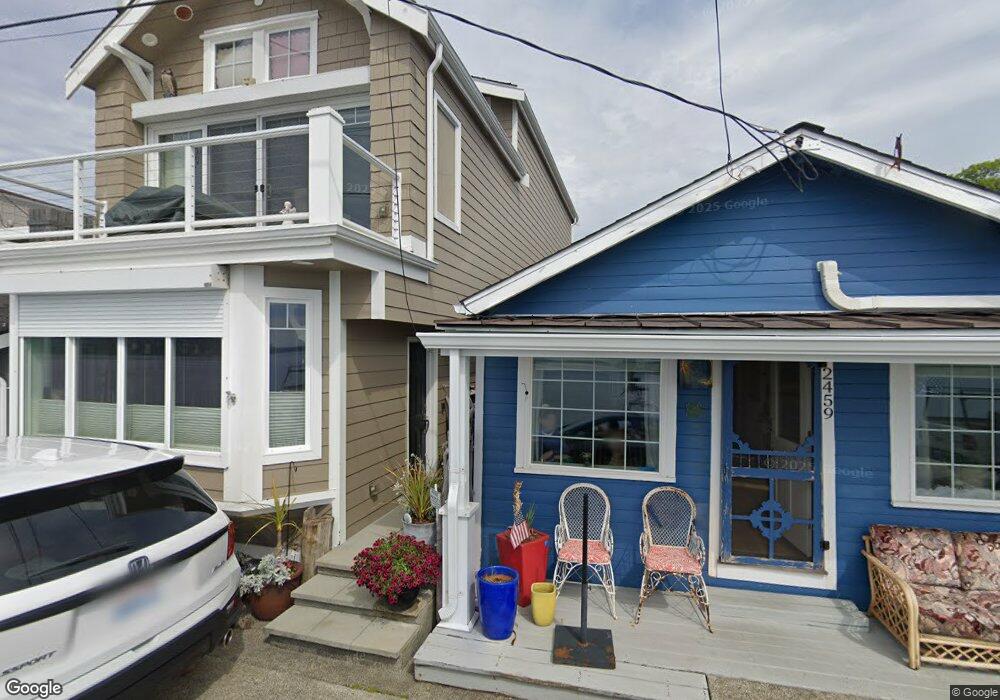 2459 Day Island Blvd W, University Place, WA 98466 - photo 1