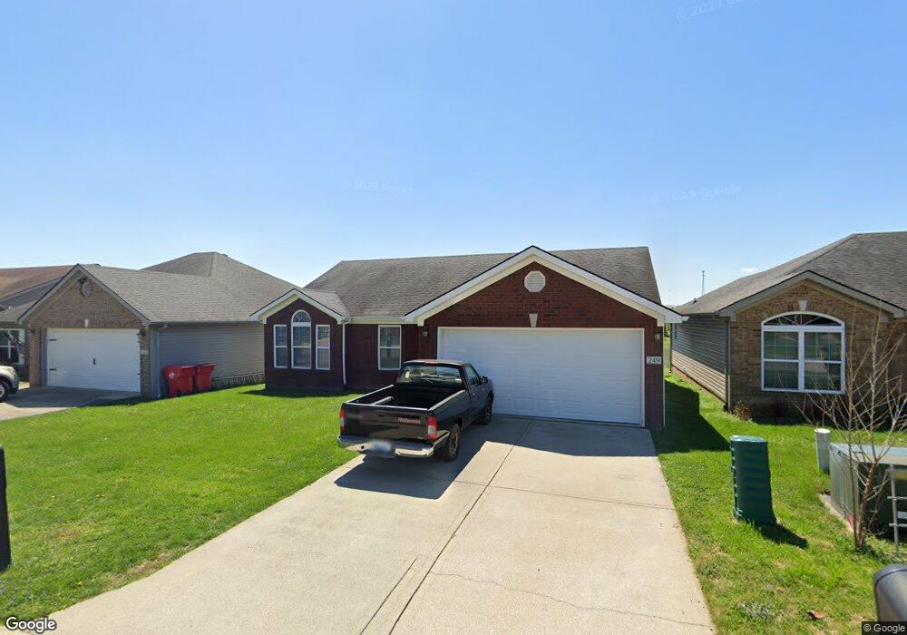 249 Palmer Dr, Frankfort, KY 40601 - photo 1
