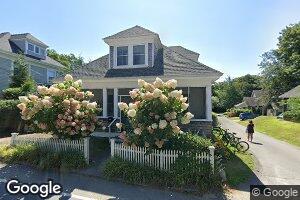 25 Quissett Ave, Woods Hole, MA 02543