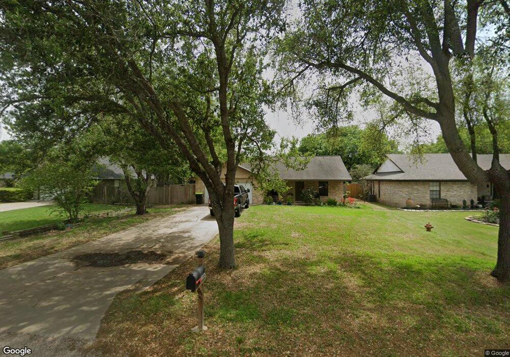 2816 Golden Ave, Bay City, TX 77414 - photo 1