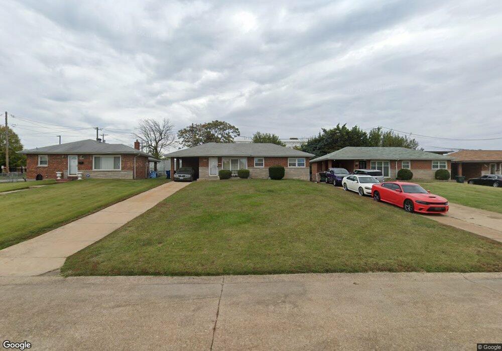 3905 San Francisco Ct, Saint Louis, MO 63115 - photo 1