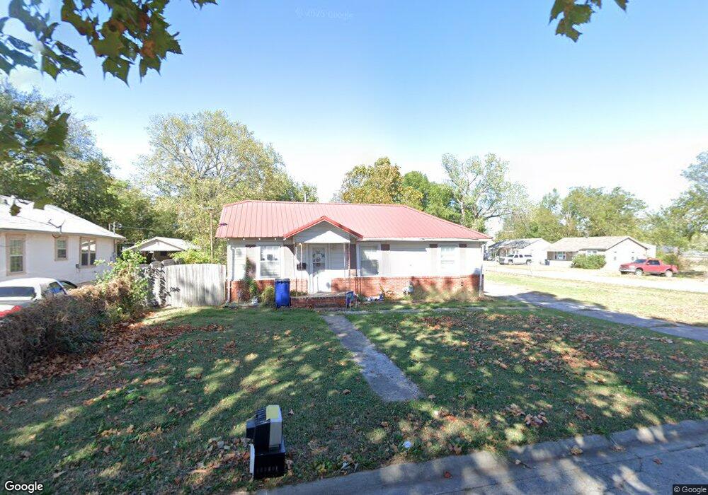 226 E Severn St, Shawnee, OK 74801 - photo 1