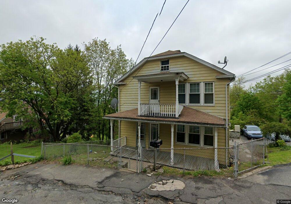 77 Rumford St unit 2, Waterbury, CT 06704 - photo 1