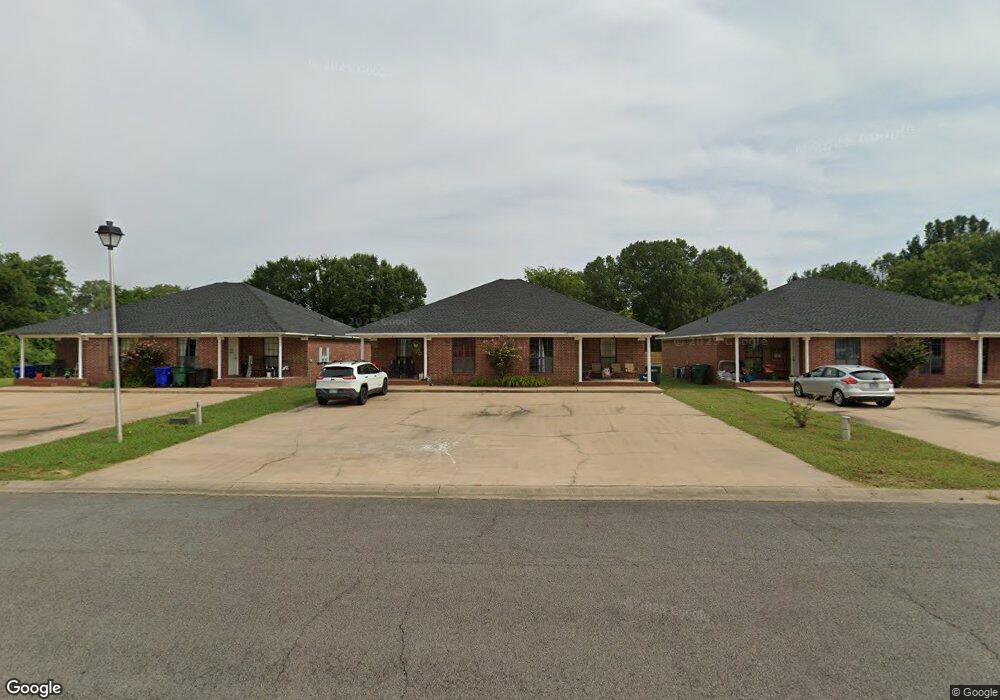 2830 Floyd Dr, Conway, AR 72034 - photo 1