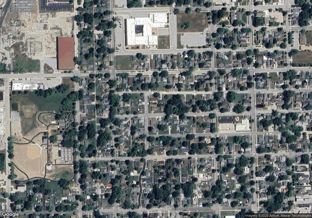 328 W 17th St, Auburn, IN 46706 - photo 1