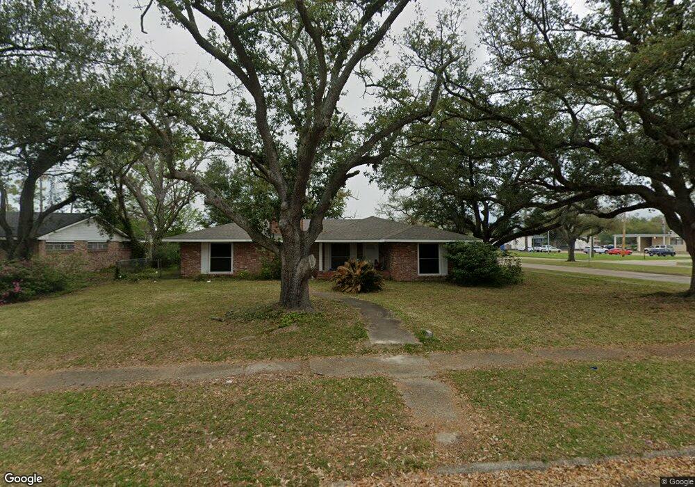 2131 20th St, Lake Charles, LA 70601 - photo 1